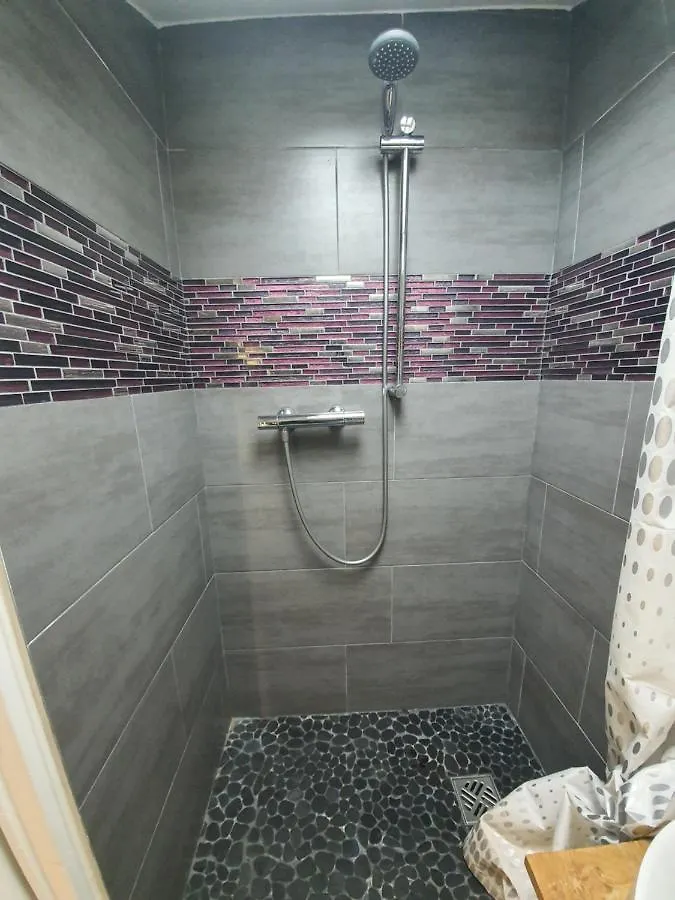 Duplex Tout Neuf Apartment *