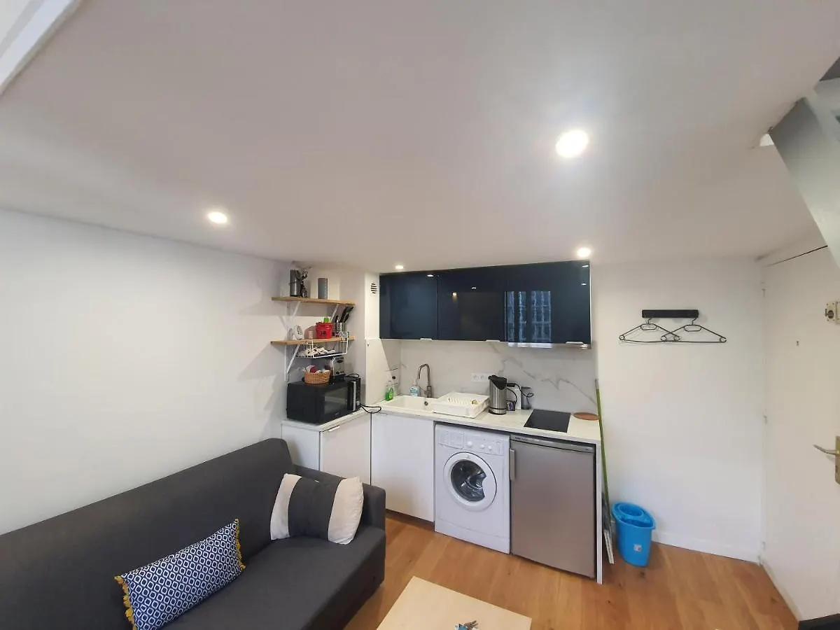 Duplex Tout Neuf * Paris